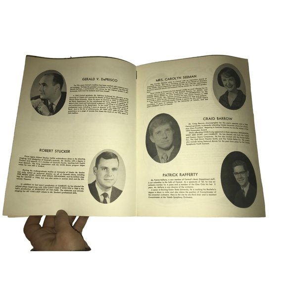 My Fair Lady Vintage Paperback Book - Picture 4 of 13